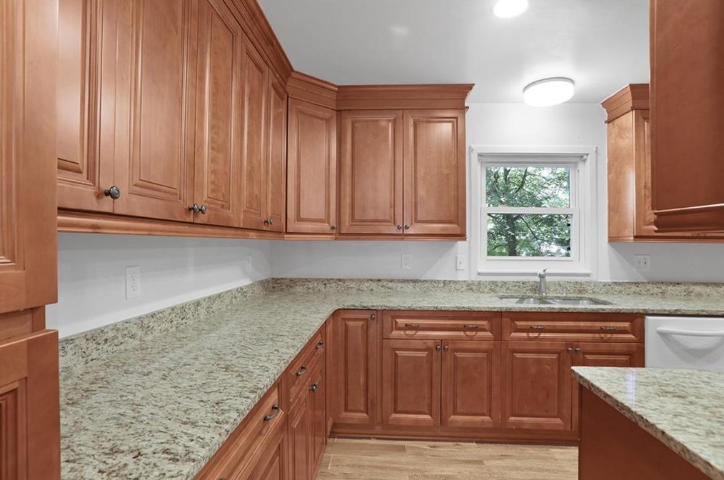 1749 Holly Ln, Atlanta GA  30329-3518 exterior