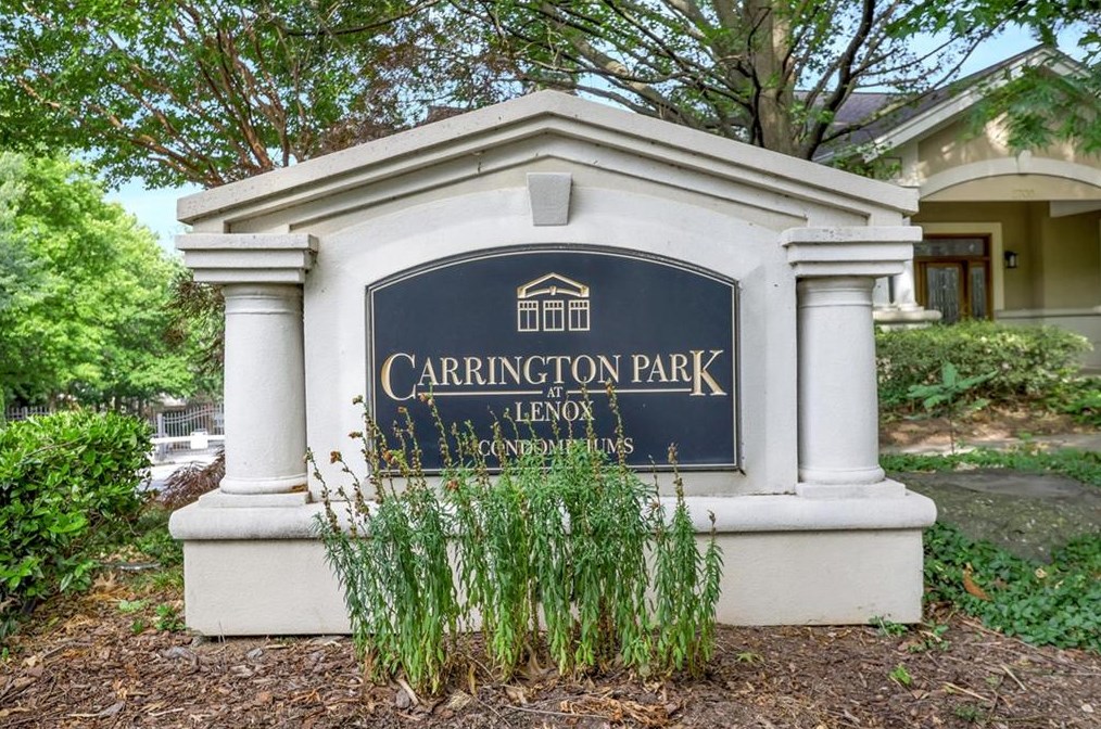 2700 Pine Tree Rd, Atlanta GA  30324-5671 exterior