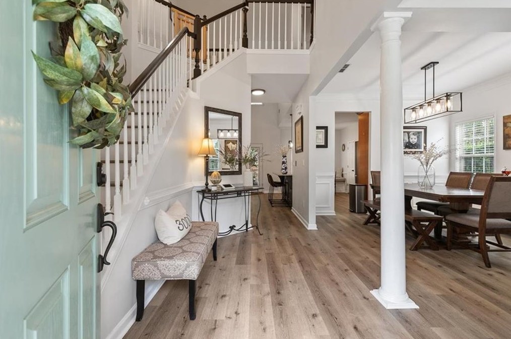 5865 Rives Dr, Alpharetta, GA 30004-7845