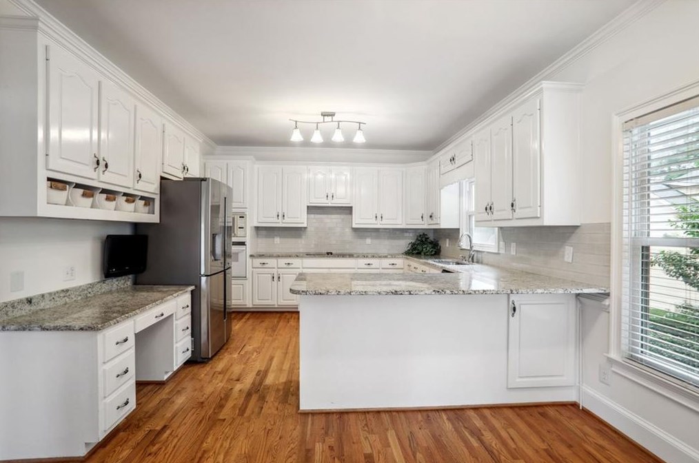 2850 Pne St, Duluth GA 30096-2781 exterior