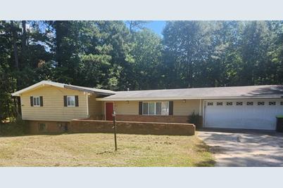 1920 Bethsaida Road, Riverdale, GA 30296 - Photo 1