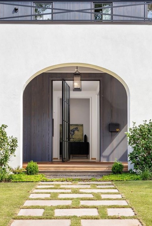 95 Montgomery Fry Dr, Atlanta GA 30309-2718 exterior