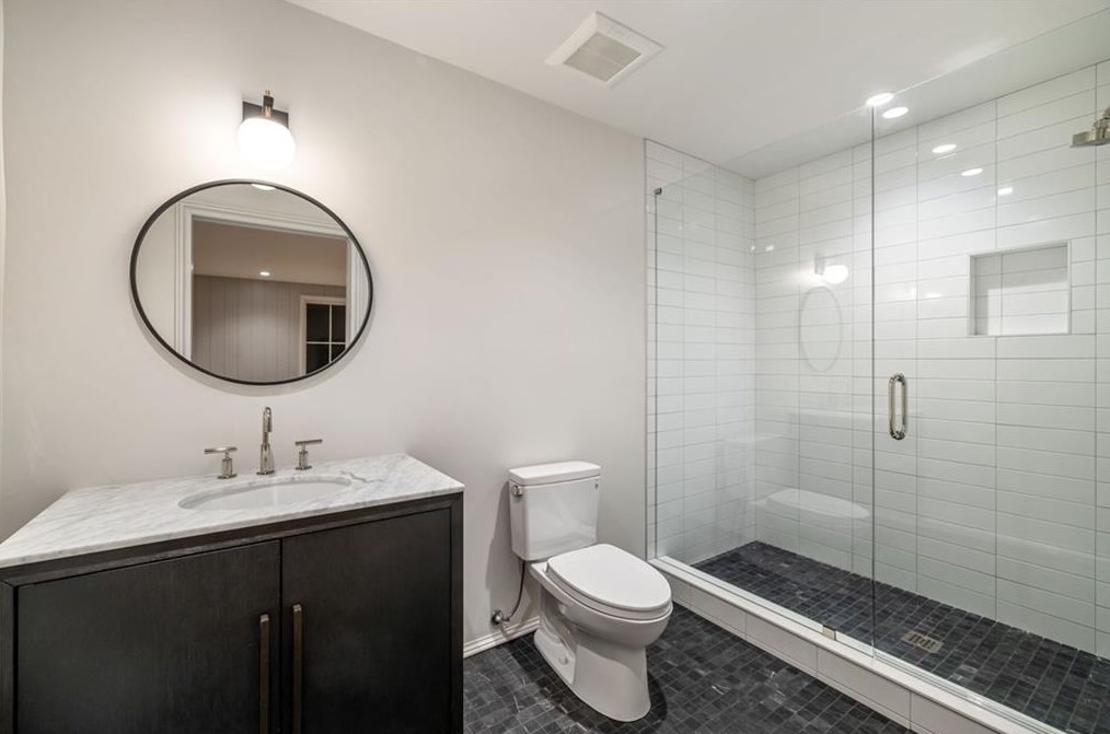 95 Montgomery Fry Dr, Atlanta GA 30309-2718 exterior