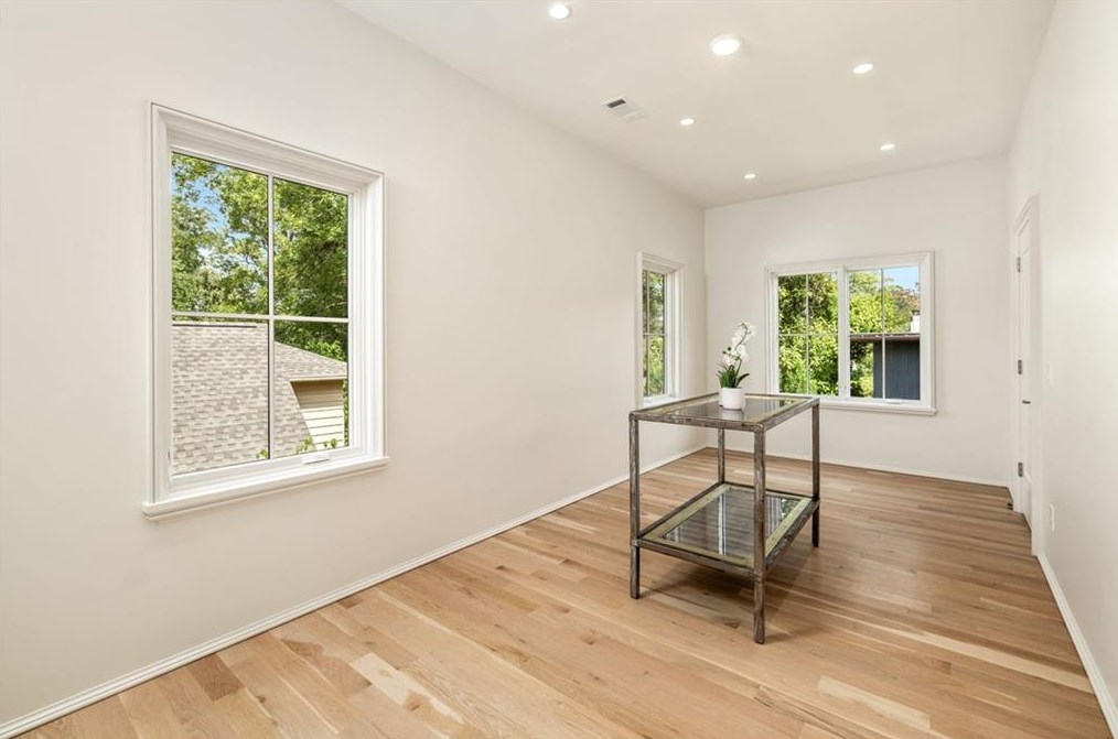 95 Montgomery Fry Dr, Atlanta GA 30309-2718 exterior