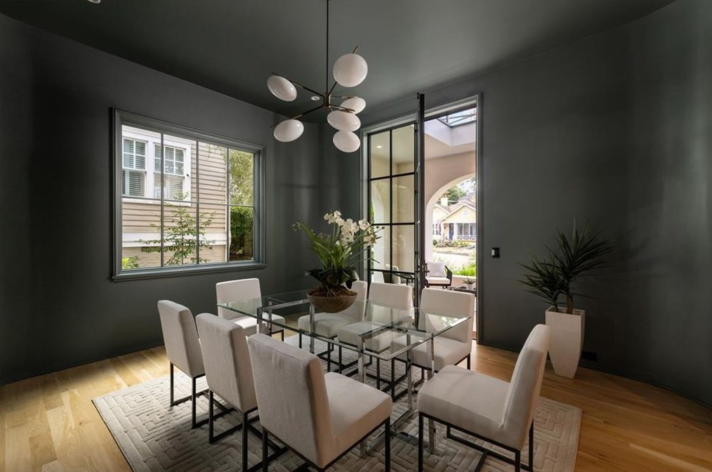 95 Montgomery Fry Dr, Atlanta GA 30309-2718 exterior