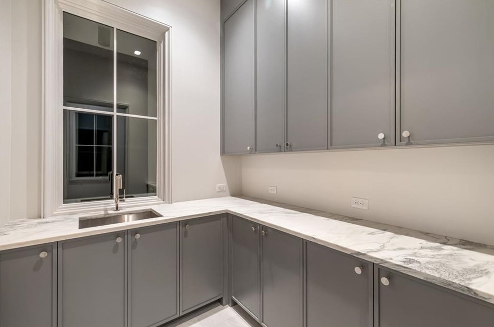 95 Montgomery Fry Dr, Atlanta GA 30309-2718 exterior