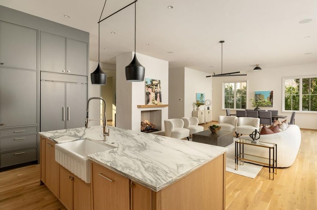 95 Montgomery Fry Dr, Atlanta GA 30309-2718 exterior