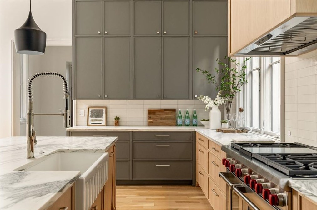 95 Montgomery Fry Dr, Atlanta GA 30309-2718 exterior