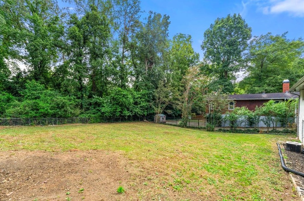 1283 Carolyn Dr, Atlanta GA  30329-3547 exterior