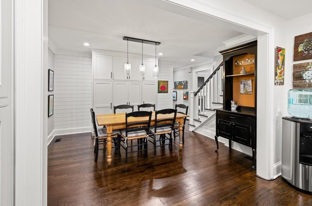 607 Paces Ferry Rd, Atlanta GA 30305-2714 exterior