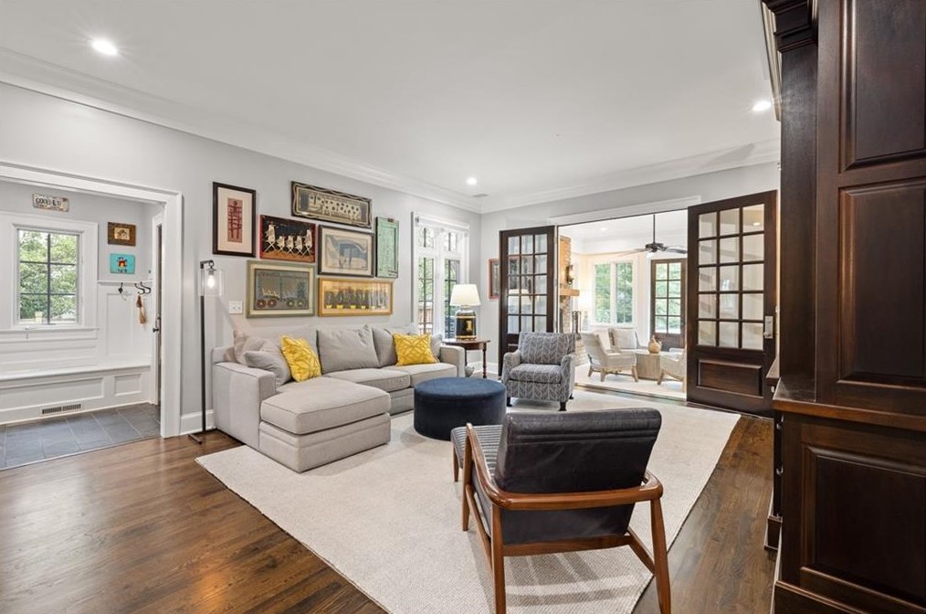 607 Paces Ferry Rd, Atlanta GA 30305-2714 exterior