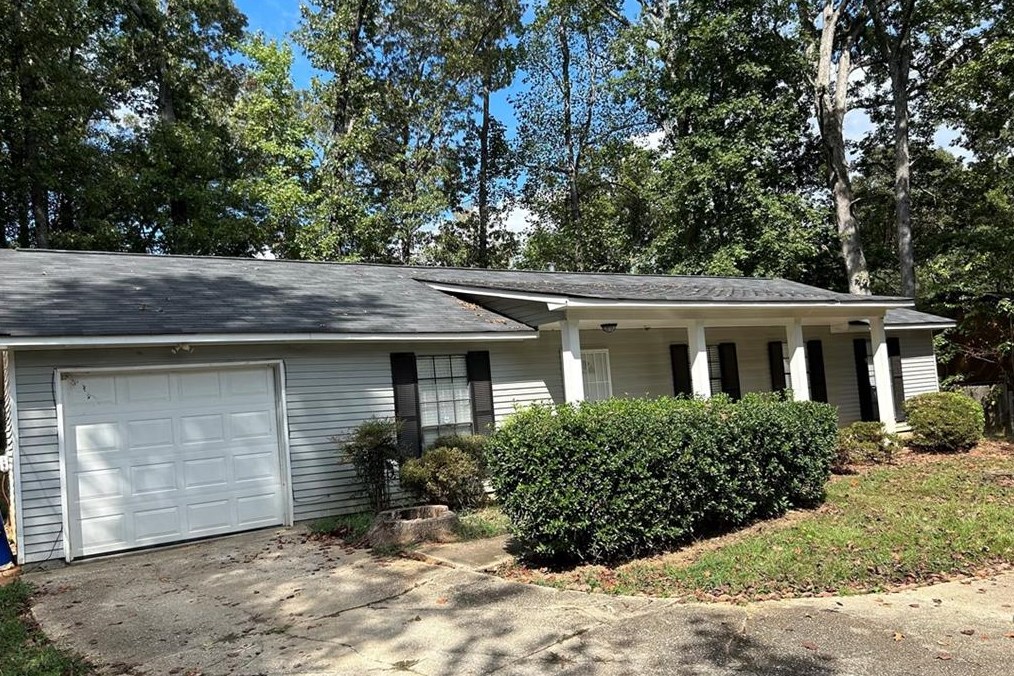 5490 Marbut Rd, Lithonia, GA 30058