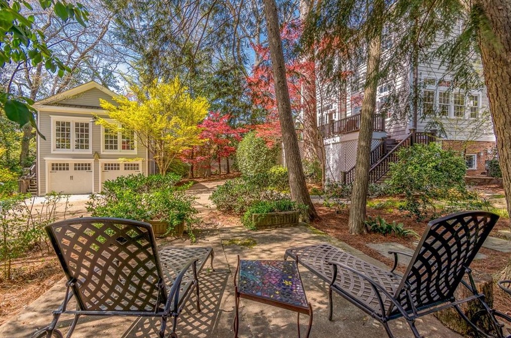 1381 Decatur Rd, Atlanta GA  30306-2423 exterior