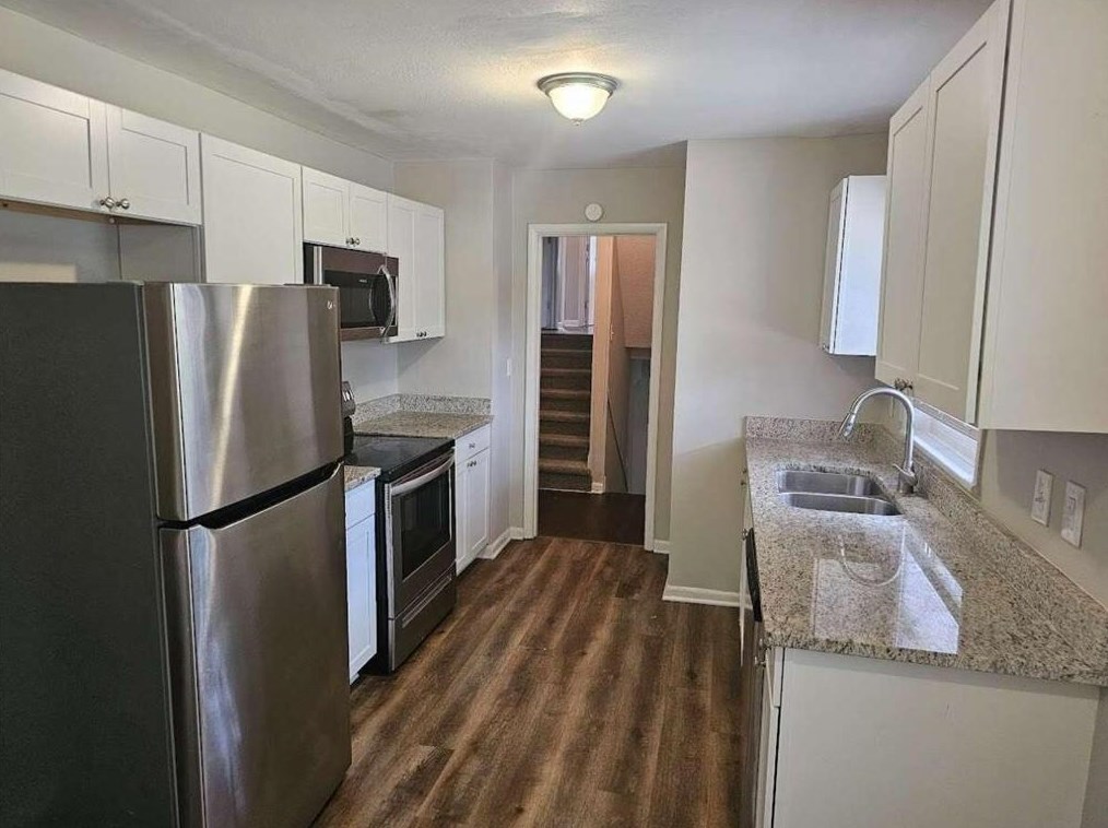 1260 Renee Dr, Decatur GA  30035-1056 exterior