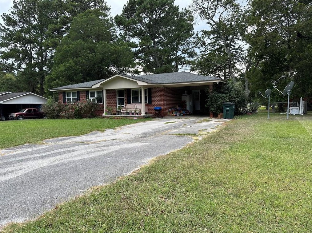 111 Mitchell St Ne, Calhoun, GA 30701