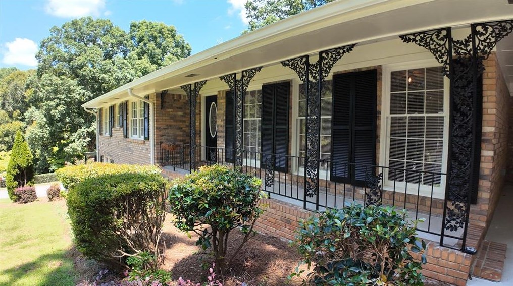 4641 Hemlock Dr, Austell GA 30106-1929 exterior