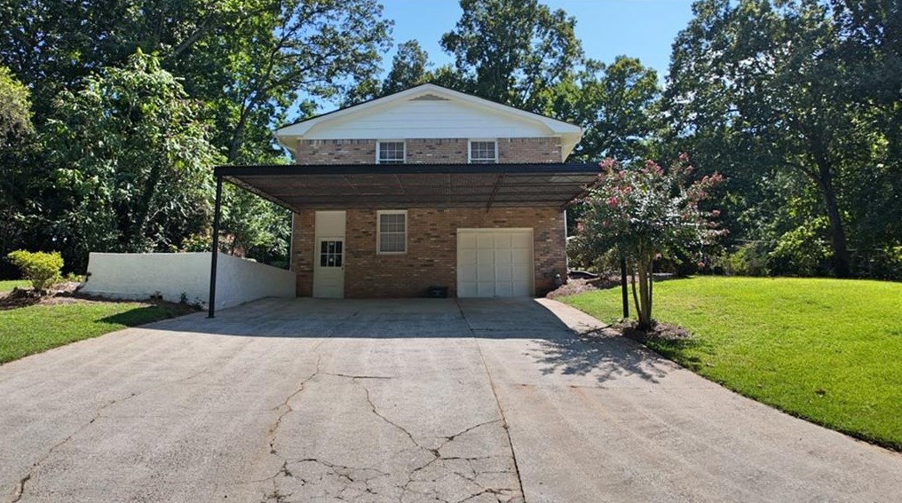 4641 Hemlock Dr, Austell GA 30106-1929 exterior