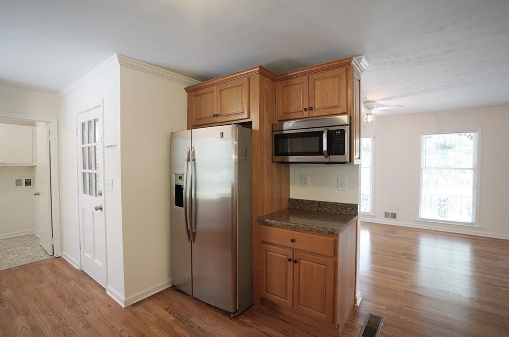 4641 Hemlock Dr, Austell GA 30106-1929 exterior