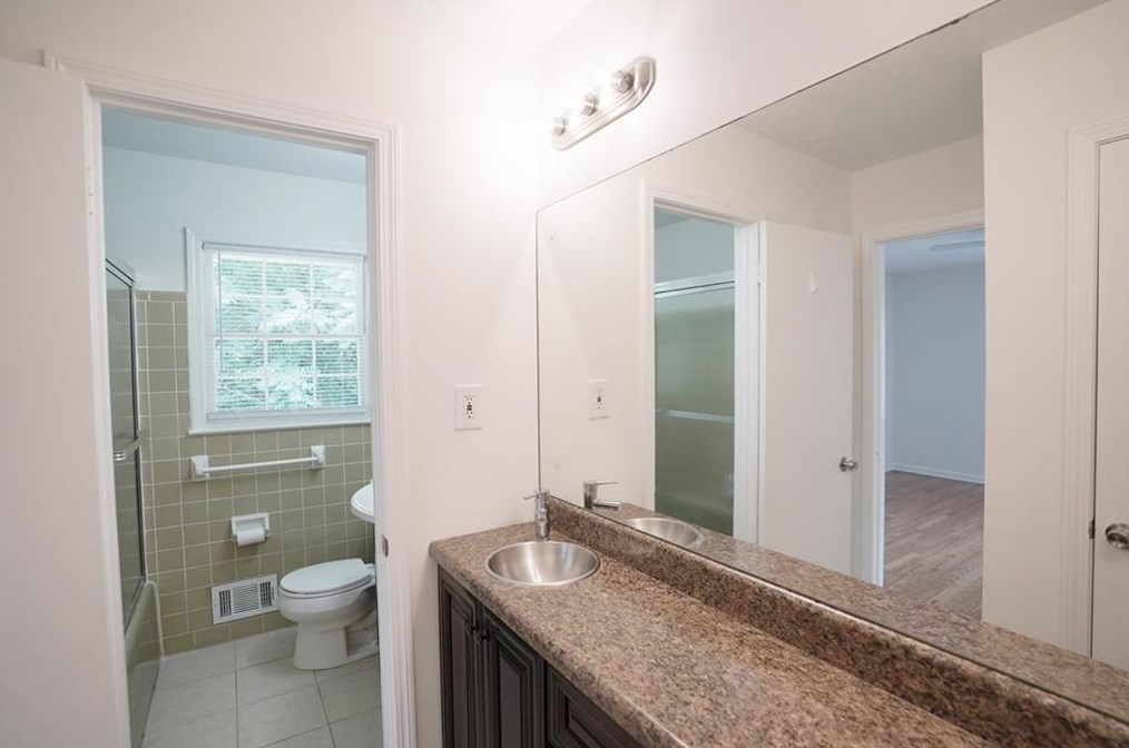 4641 Hemlock Dr, Austell GA 30106-1929 exterior