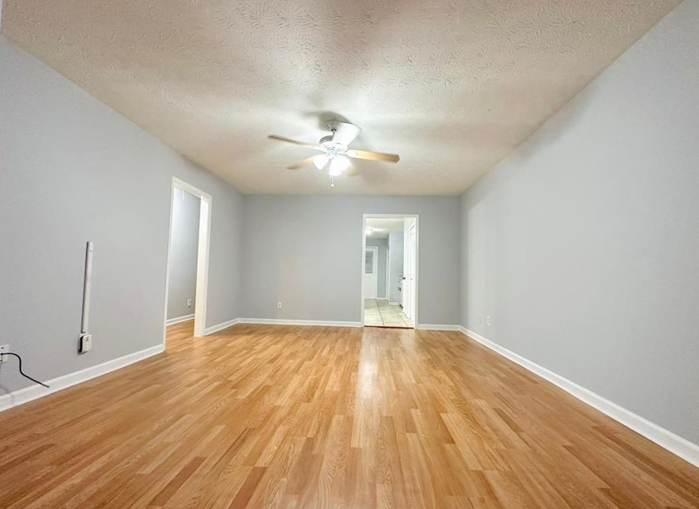 502 Charleston Ln, Lawrenceville, GA 30046-5609