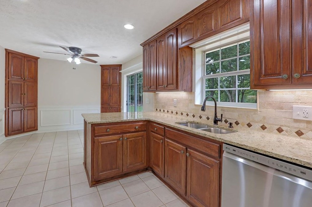 4966 Poplar Spg Rd, Gainesville GA 30507-8741 exterior