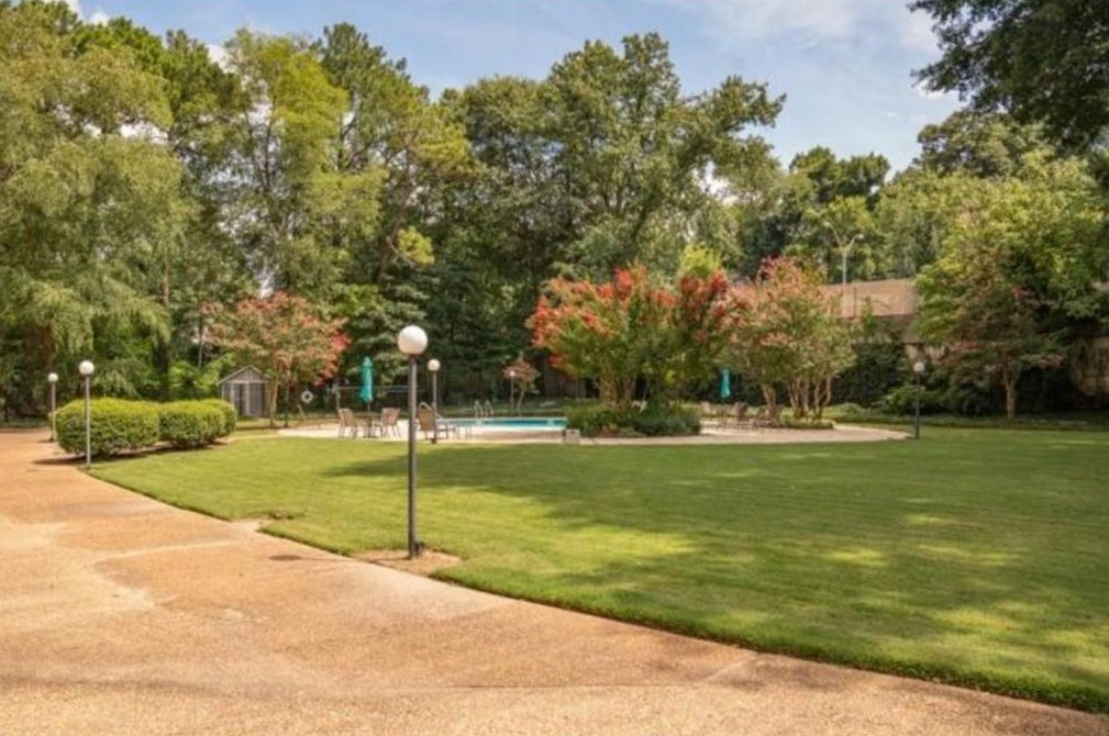 130 26th St, Atlanta GA  30309-2088 exterior