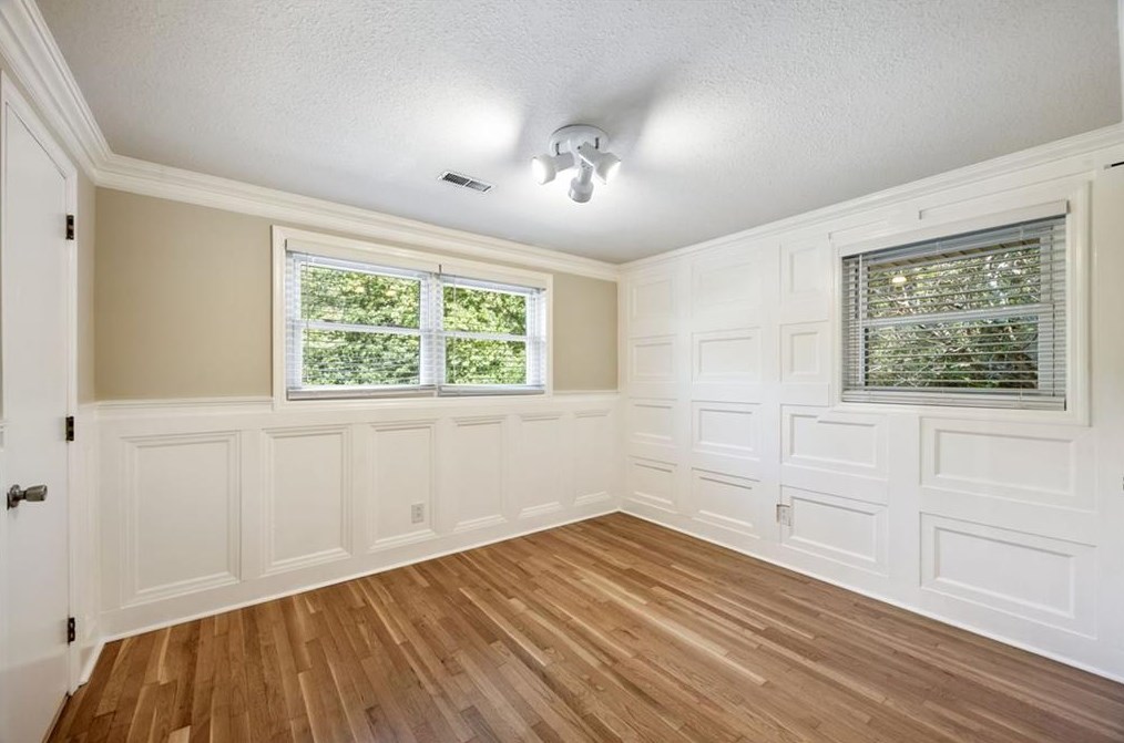 2423 Rhineland Ct, Atlanta GA 30345 exterior