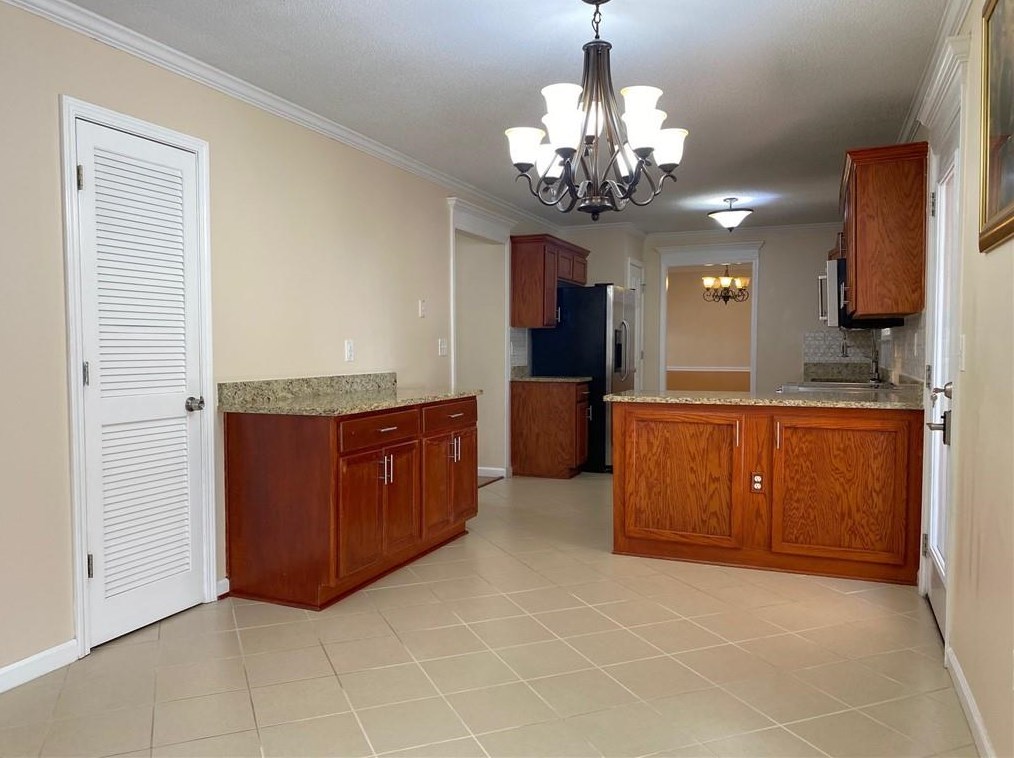 1658 Duren Fld Way, Lithonia GA 30058-3577 exterior