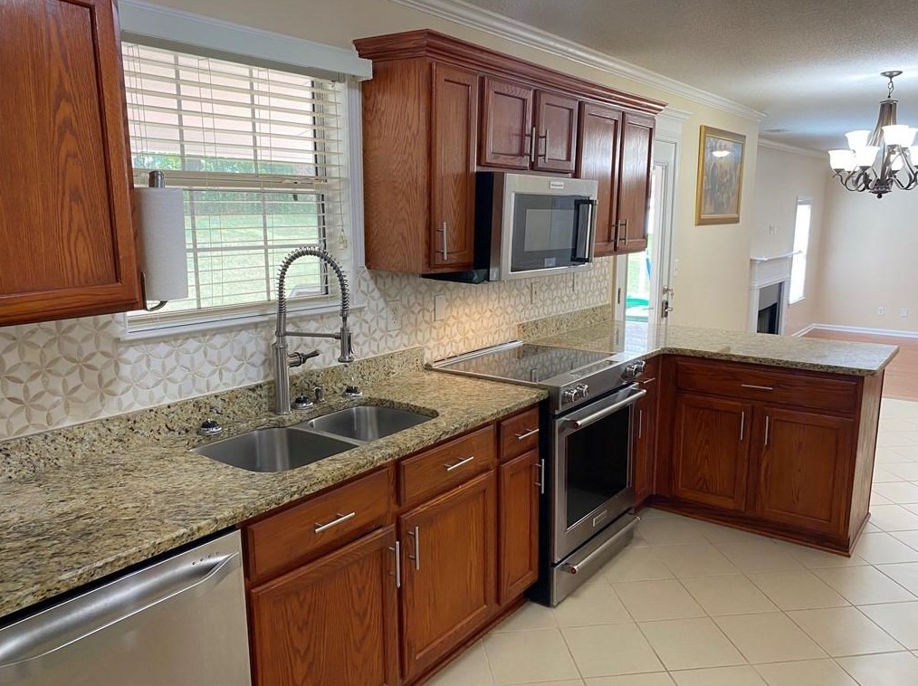 1658 Duren Fld Way, Lithonia GA 30058-3577 exterior