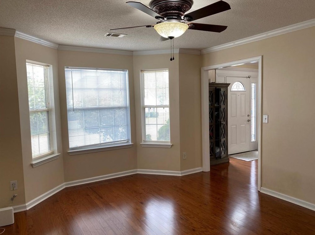 1658 Duren Fld Way, Lithonia GA 30058-3577 exterior