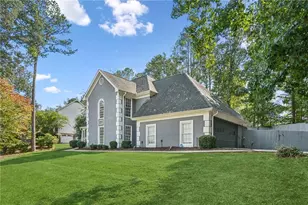 1210 Swan Mill Ct, Suwanee, GA 30024 - Photo 6