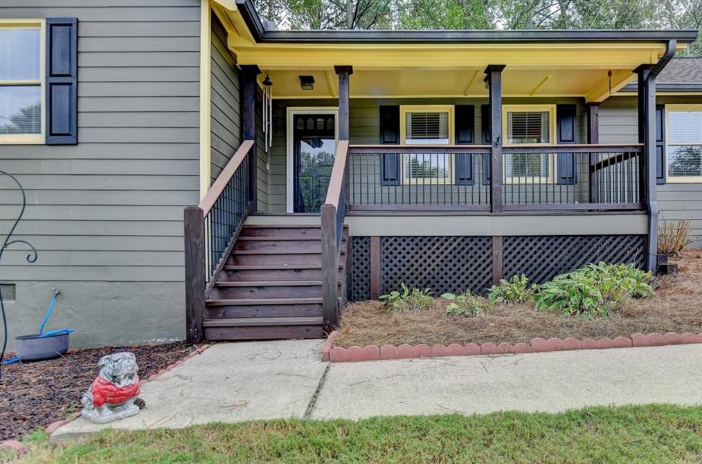 458 Slew Ave, Lawrenceville, GA 30043-2445