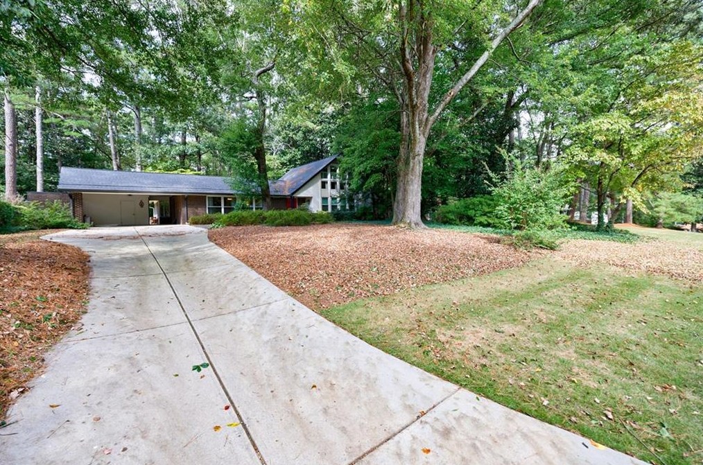 2254 Creek Park Rd, Decatur, GA 30033