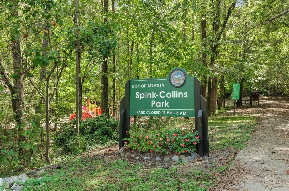 2336 Bernard Rd, Atlanta GA 30318-1102 exterior