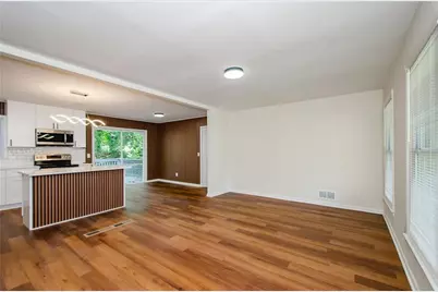 3900 Hilton Courts, Decatur, GA 30035 - Photo 10