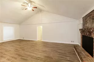 4111 Wrexham Dr, Snellville, GA 30039 - Photo 6
