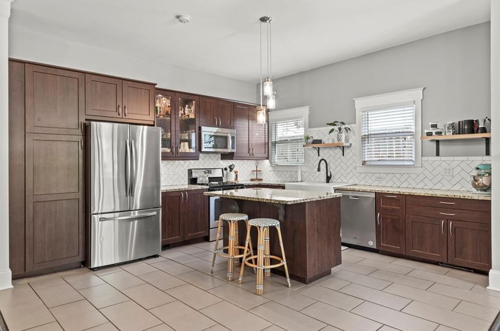 1213 Milton Ter, Atlanta GA 30315-2413 exterior