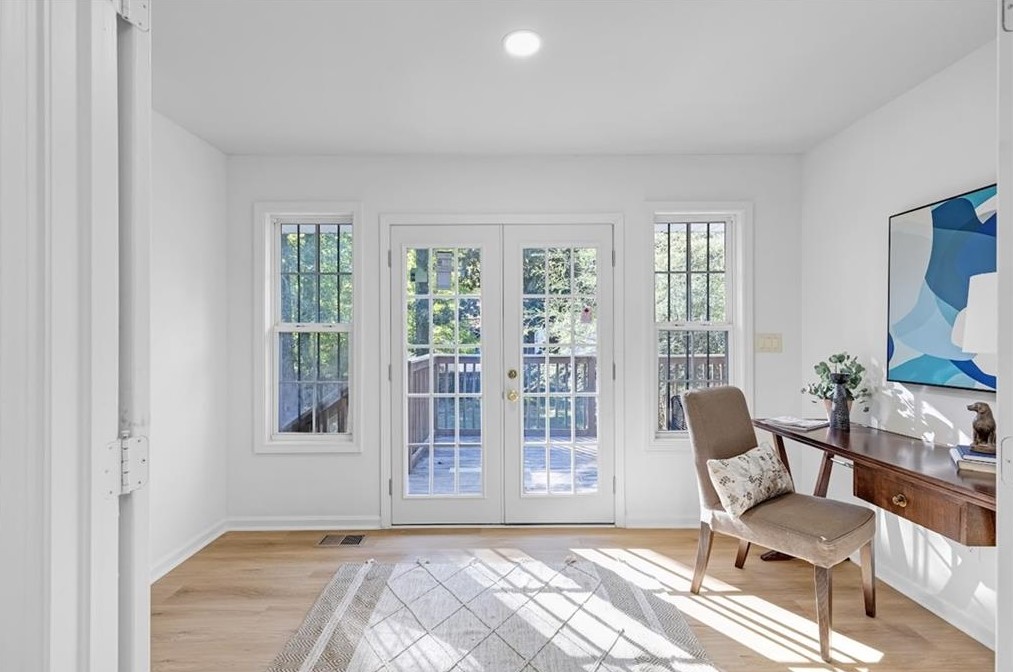 2907 Dogwood Dr, Atlanta GA 30354-1153 exterior