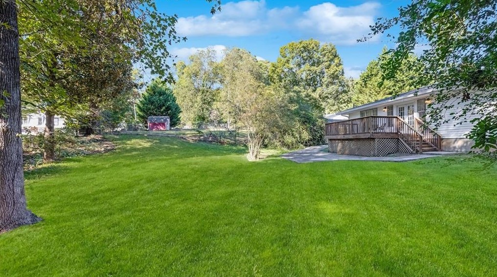 2907 Dogwood Dr, Atlanta GA 30354-1153 exterior