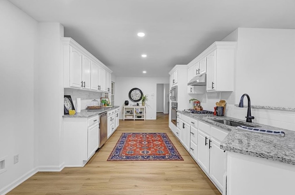 2907 Dogwood Dr, Atlanta GA 30354-1153 exterior