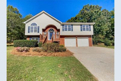 5705 Graceland Drive, Powder Springs, GA 30127 - Photo 1