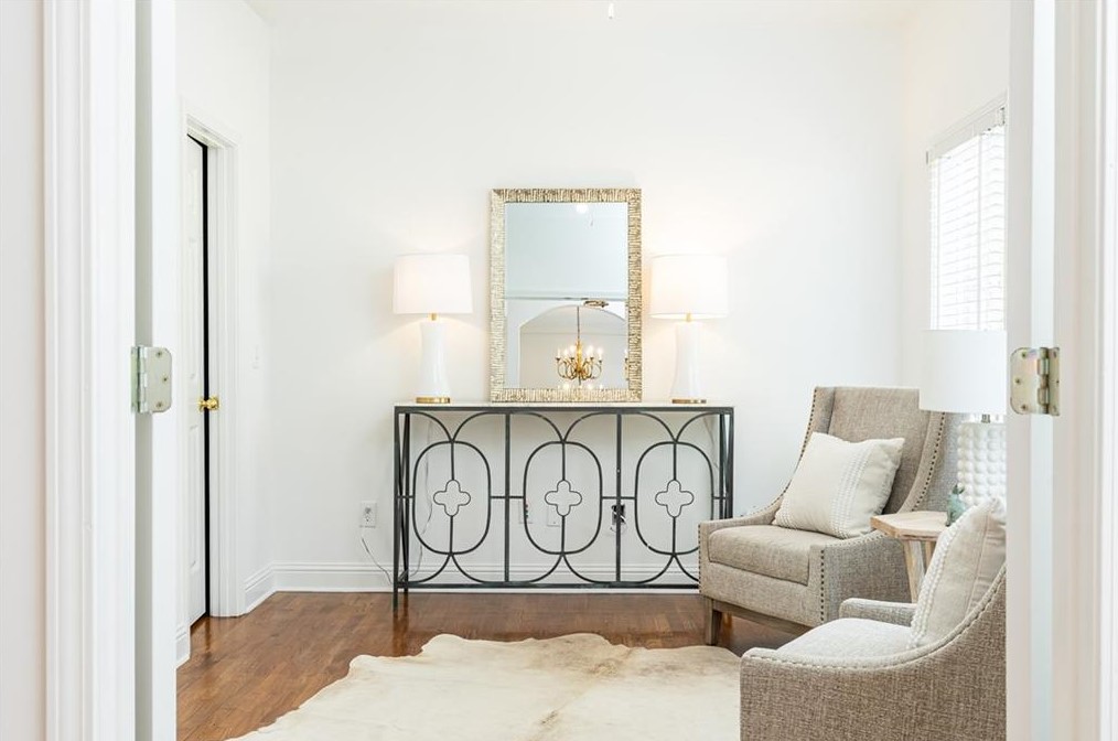 2119 Adams Dr, Atlanta GA  30318-1915 exterior