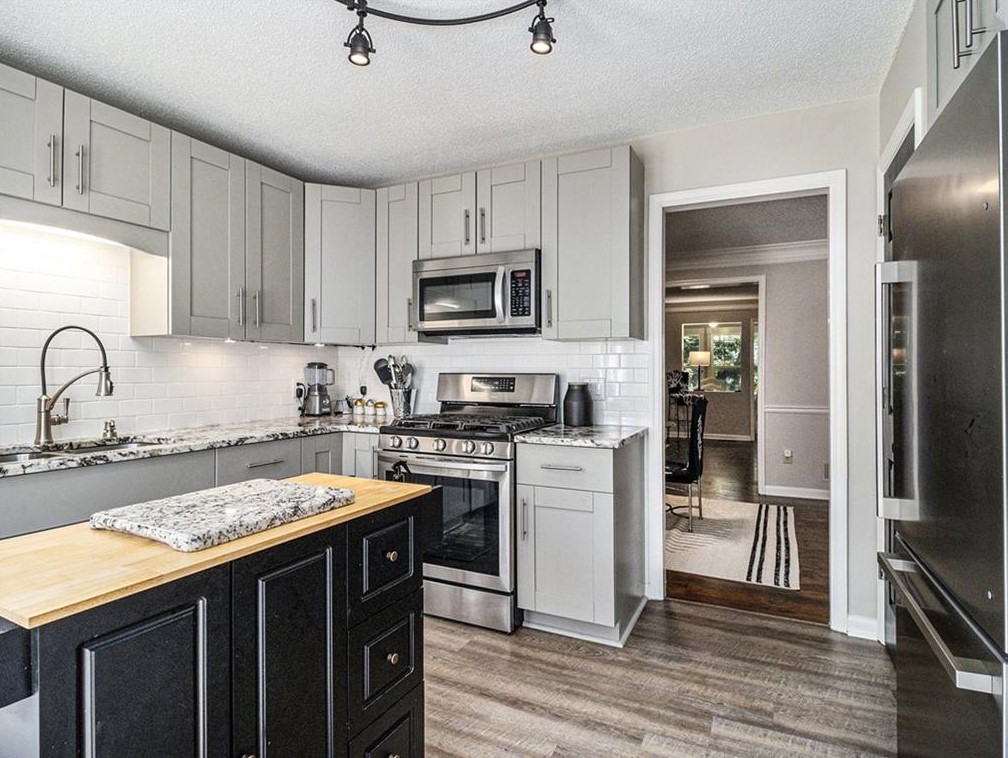 3907 Meeting St, Duluth GA 30096-3199 exterior