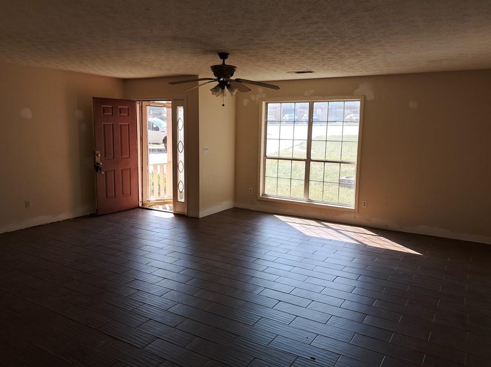 455 Fairview Rd, Stockbridge, GA 30281-1039