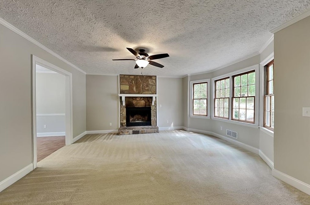 559 Picketts Ridge, Acworth, GA 30101