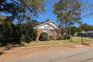 3897 Tela Pl, Macon, GA 31206 - Photo 2