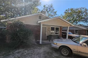 646 Straight St, Macon, GA 31204 - Photo 1