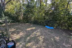 646 Straight St, Macon, GA 31204 - Photo 4