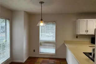 1101 Lenox Way NE, Atlanta, GA 30324 - Photo 8