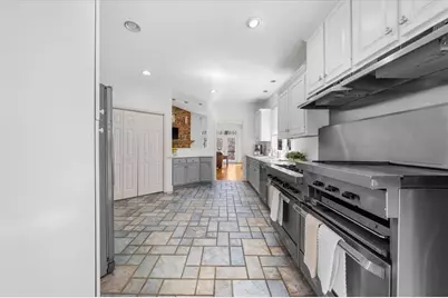 6137 White Oak Drive, Flowery Branch, GA 30542 - Photo 16